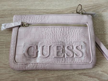 Guess Clutch