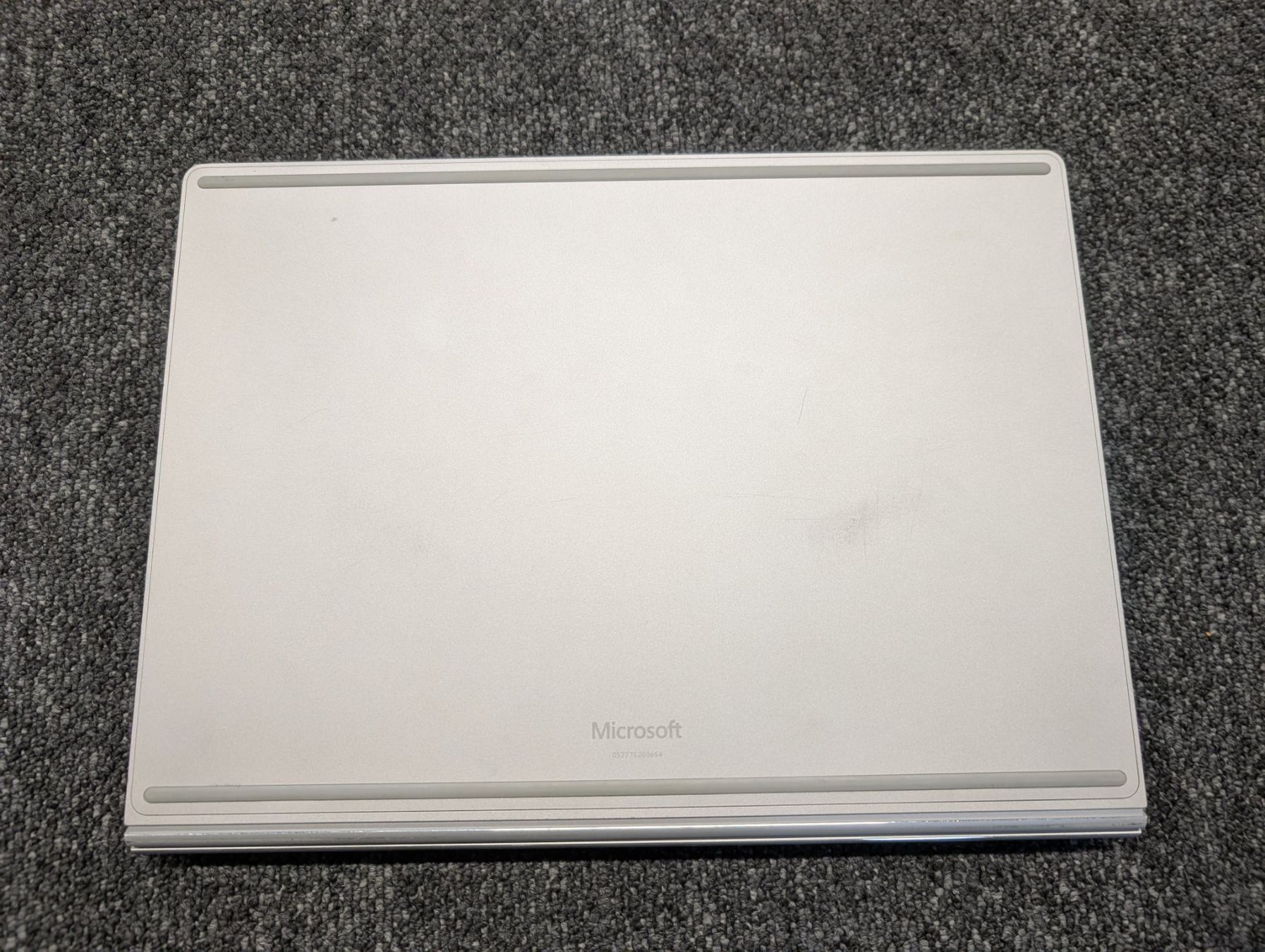 Microsoft Notebook: Microsoft Surface Book Win10 inkl. Dockingstation – Usato da Immensee venduto da MaFiFe94 2