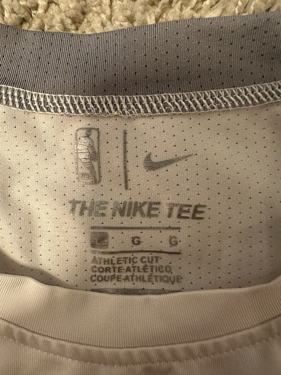 Nike T-Shirts: NIKE NBA compression shirt L – Neu (gemäss Beschreibung) aus Walchwil von Ser_y8w5 2