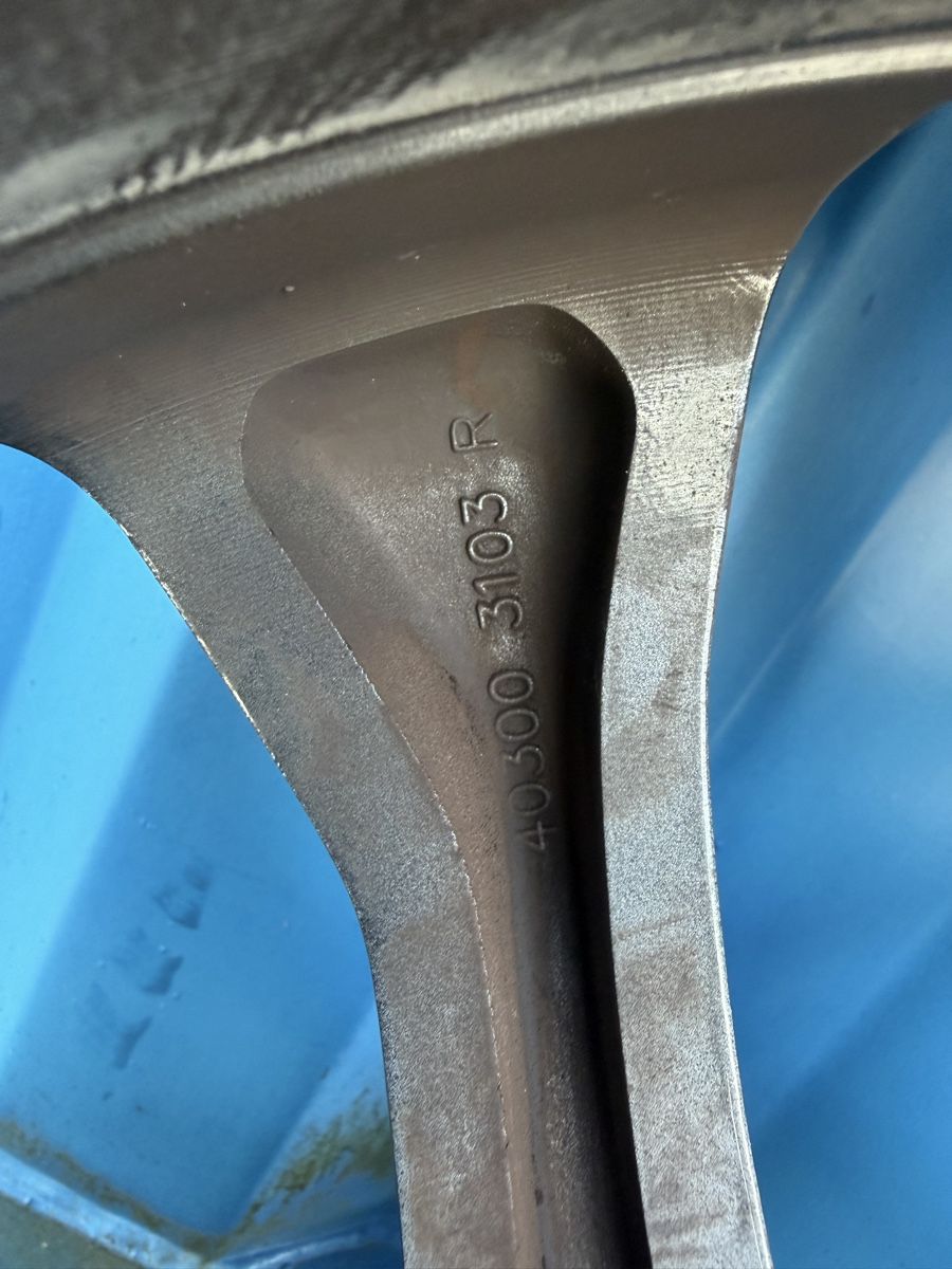 Renault Pneumatici & Ruote complete: Oroginal Renault Koleos II 19 Zoll – Usato da Mollis venduto da BSL10 7