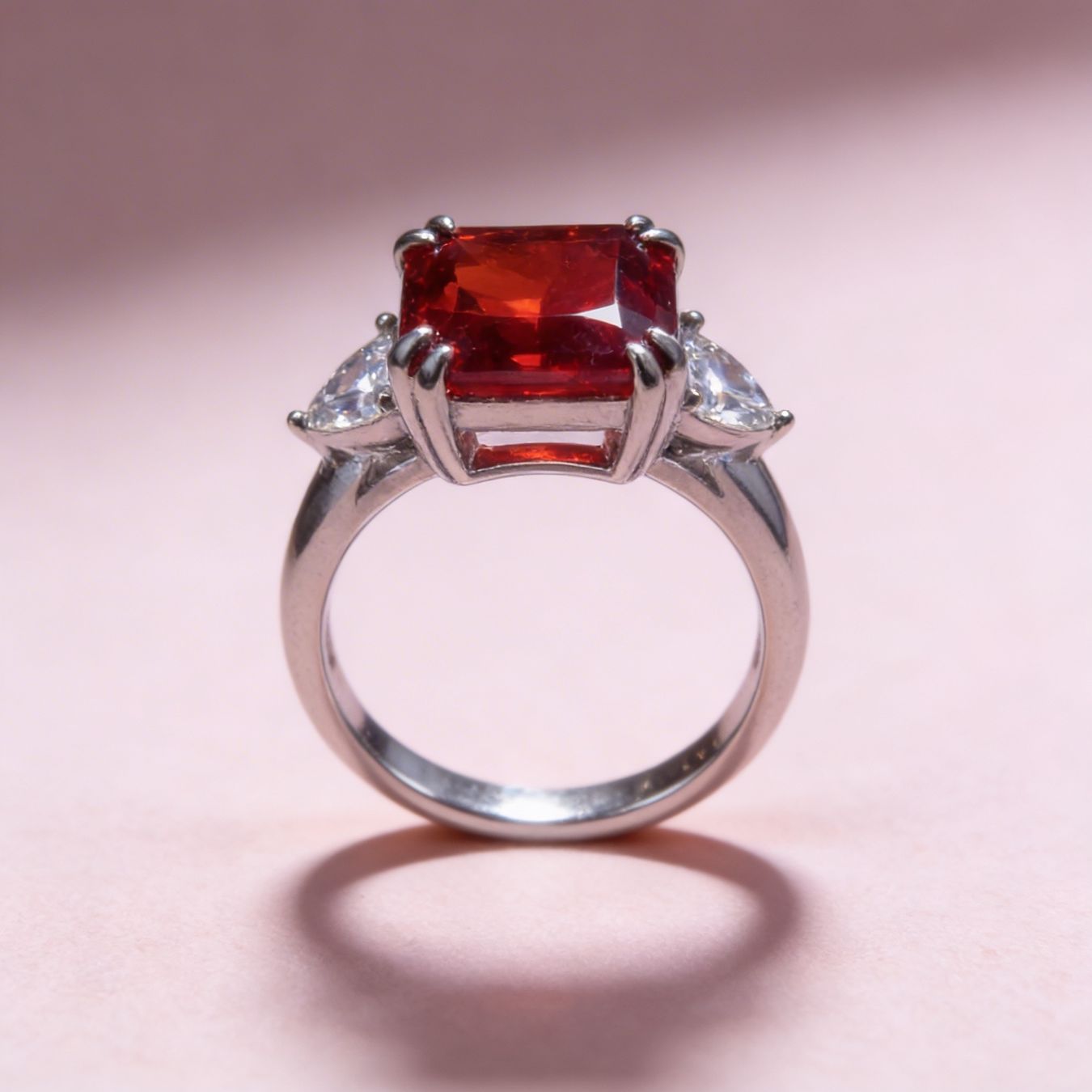 Anelli: Bague rouge rubis – Nuovo e nell'imballaggio originale da St-Maurice venduto da Sandrinette123 4