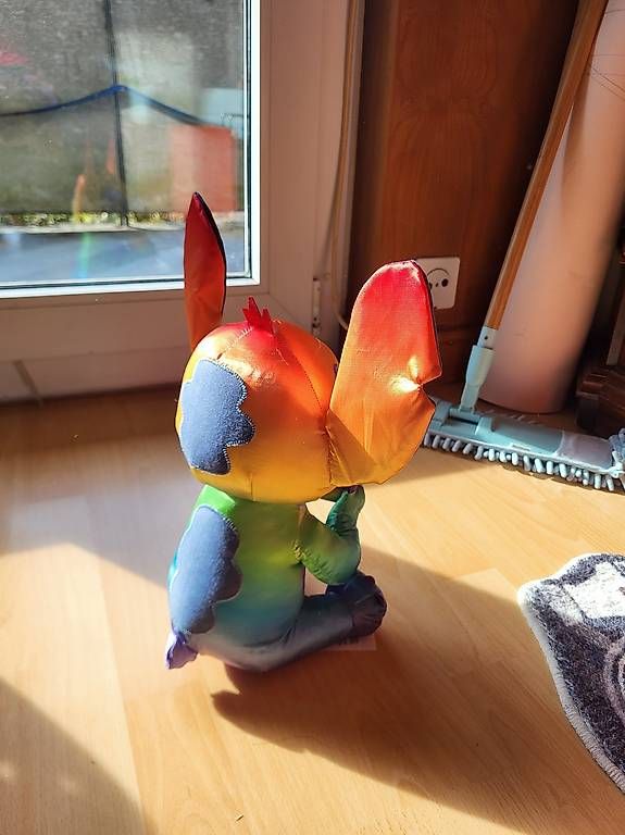 Giocattoli: Stitch, Pride Collection – Usato da Elsau venduto da ZOLOLI 2