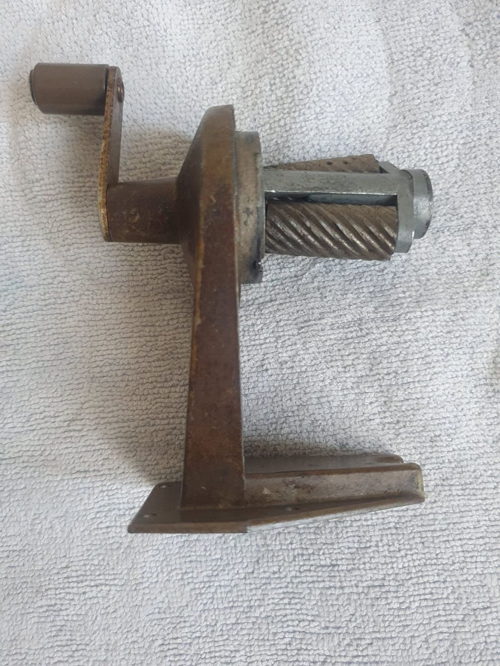Temperini: GIANT APSCO SHARPENER BLEISTIFTSPITZER – Usato da Basel venduto da FirstClass4000 5