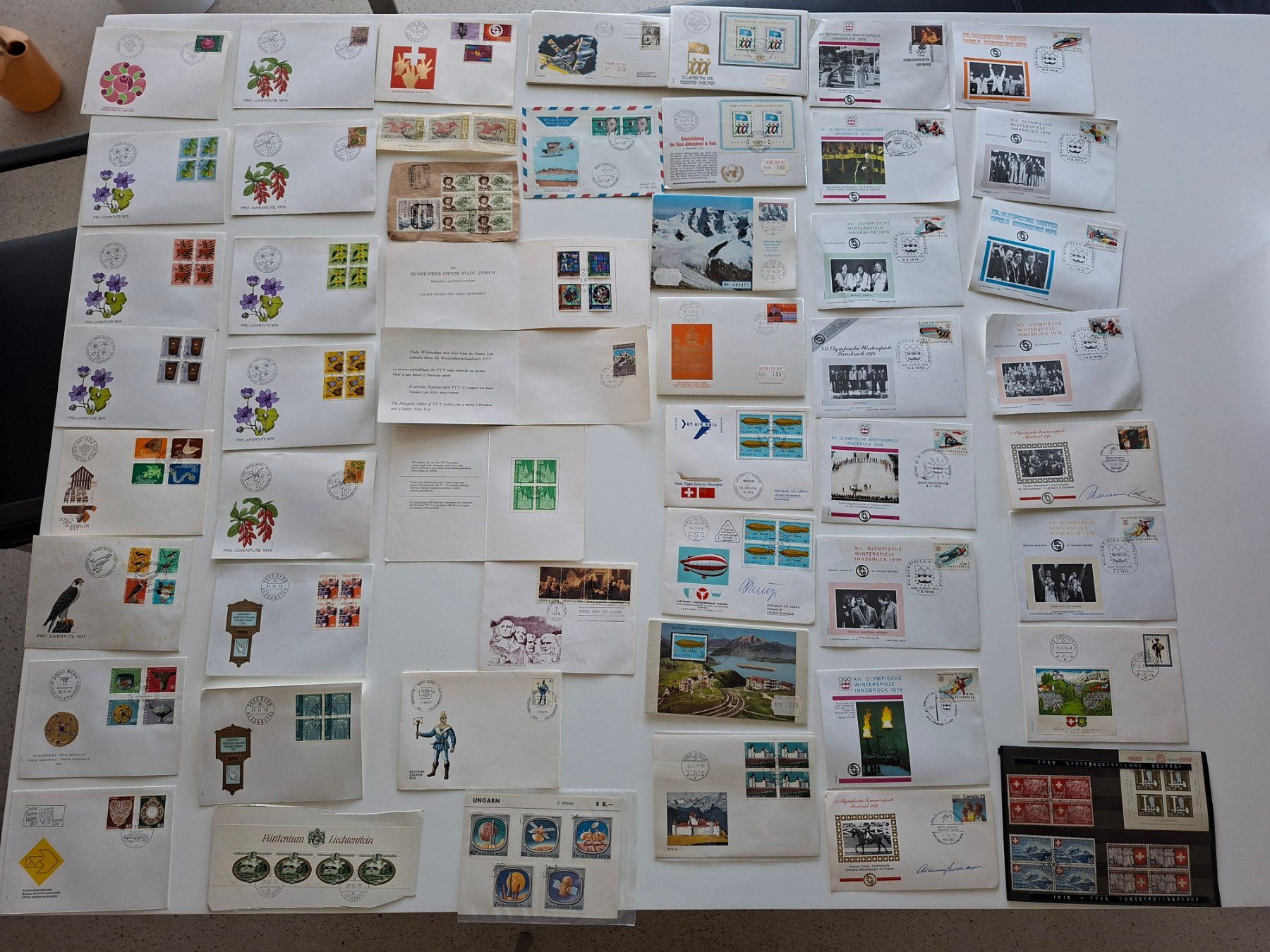 Buste & buste per spedizione: Briefmarken und Sonderbriefmarken – Usato da Schlieren venduto da Pascale07 4