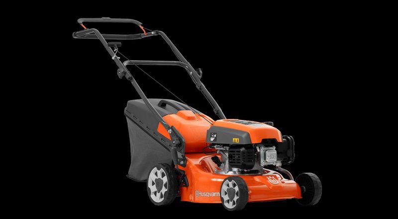 Husqvarna Tagliaerba: Husqvarna LC 140P gratis geliefert – Nuovo (secondo la descrizione) da Stüsslingen venduto da Shoebby_tools