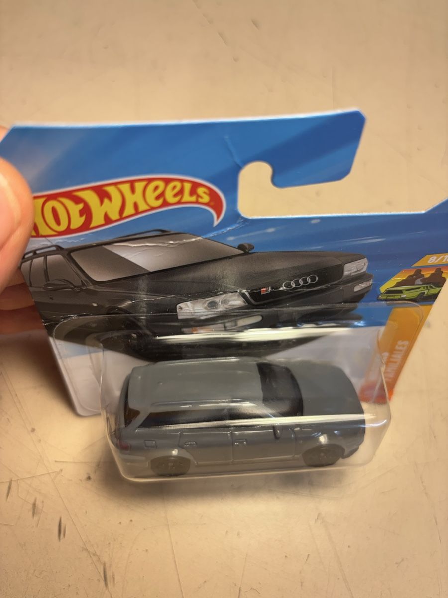 Hot Wheels Modellautos: Audi Avant RS2 – Gebraucht aus Möriken AG von Classics16 4