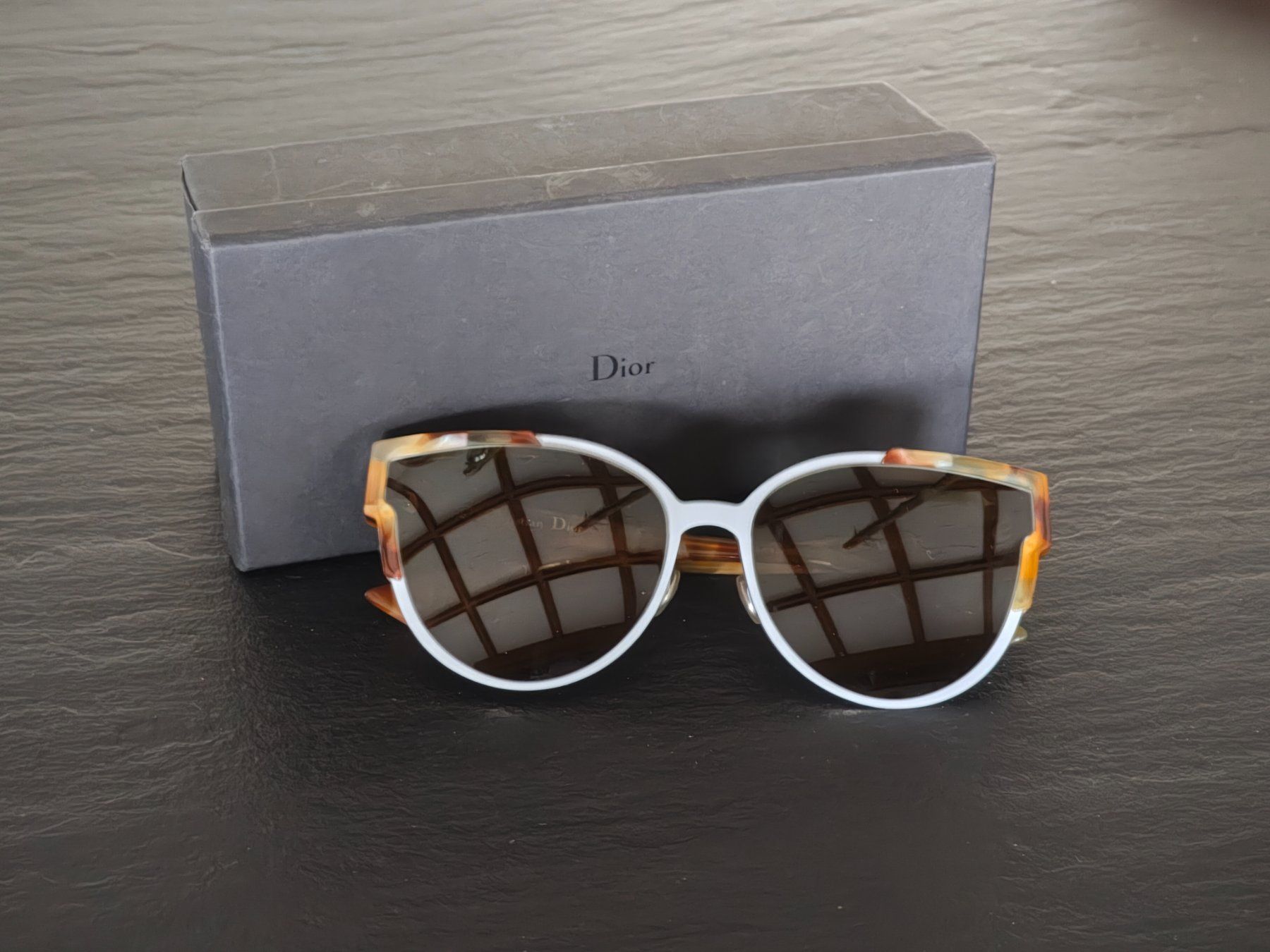 Dior Lunettes & Verres: Dior Sonnenbrille original – Neuf (Voir description) à Wisen SO par Zisca14