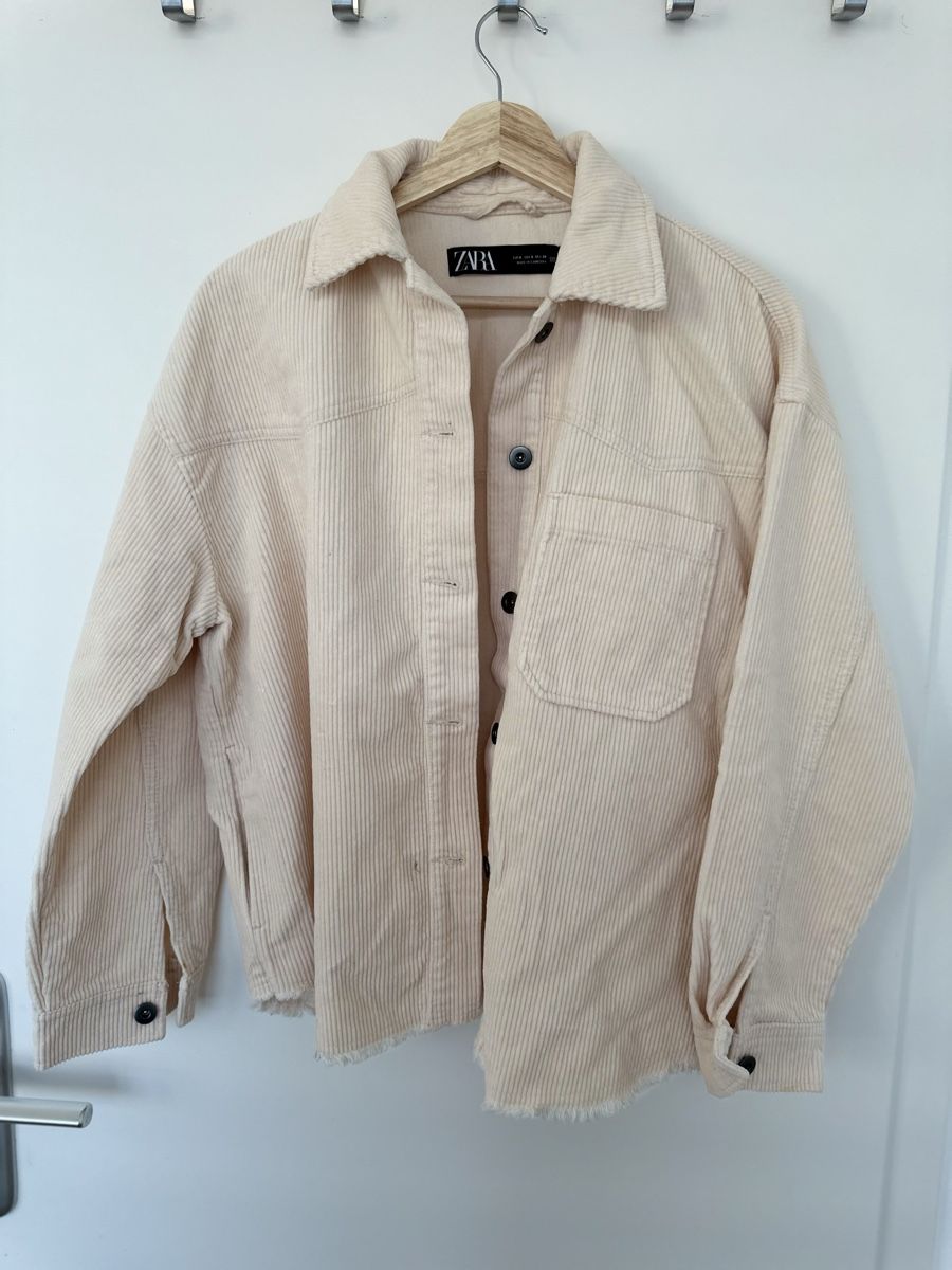 Lots de vêtements: Pulls variés, tailles S et M – D'occasion à Genève par lau_8mrk 5