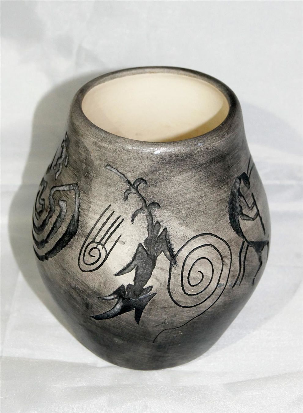 Vasi & Recipienti: Seltene Navajo-Keramik in grau – Usato da Geroldswil venduto da ARTEFACTO 3