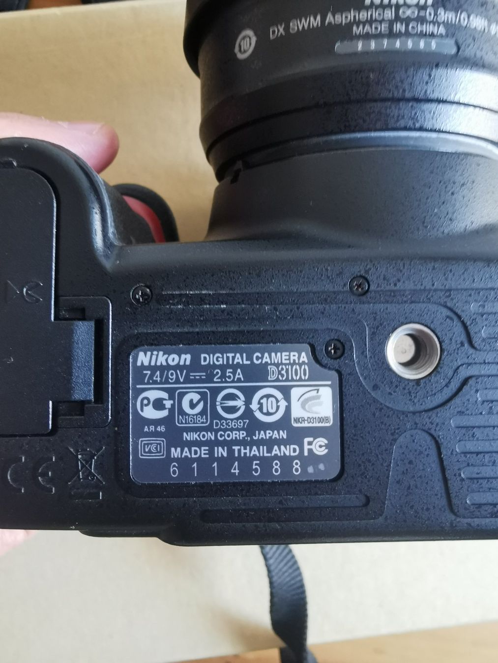 Nikon Kamera: Nikon D3100 Spiegelreflexkamera-Set mit Objektiven und Blitz – Gebraucht aus Zürich von Ricardo-ZH 1