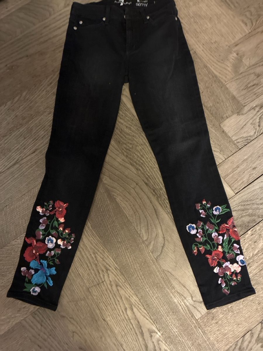 Mankind Jeans: 7 for all Mankind Skinny Size 25 – Gebraucht aus Zürich von Dsire