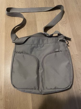 Bogner Tasche, grau neuwertiger Zustand