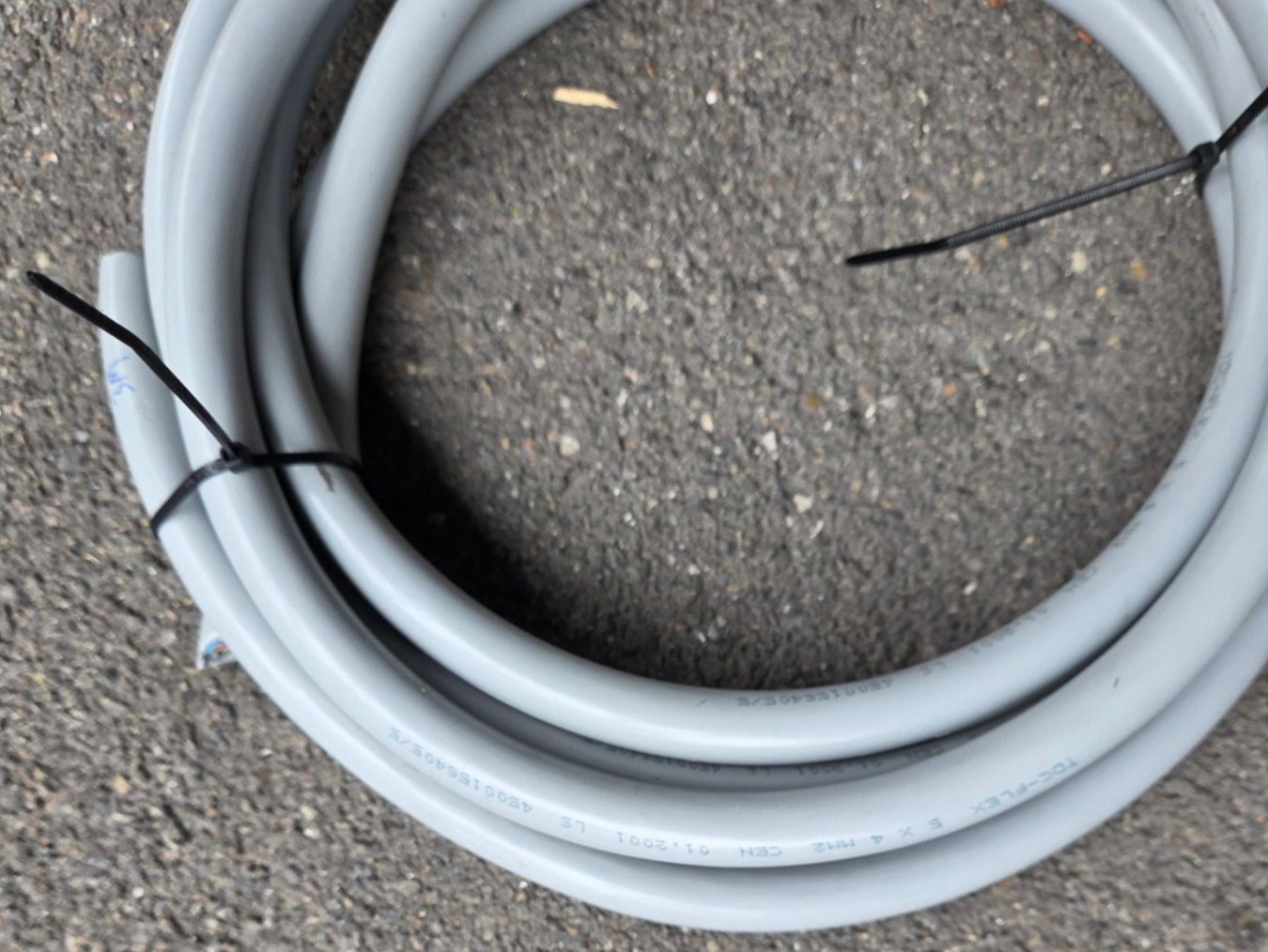 Kabel: KABEL 5x4 5x4mm2 5G4 Litze 3m – Gebraucht aus Zürich von eymen20 1
