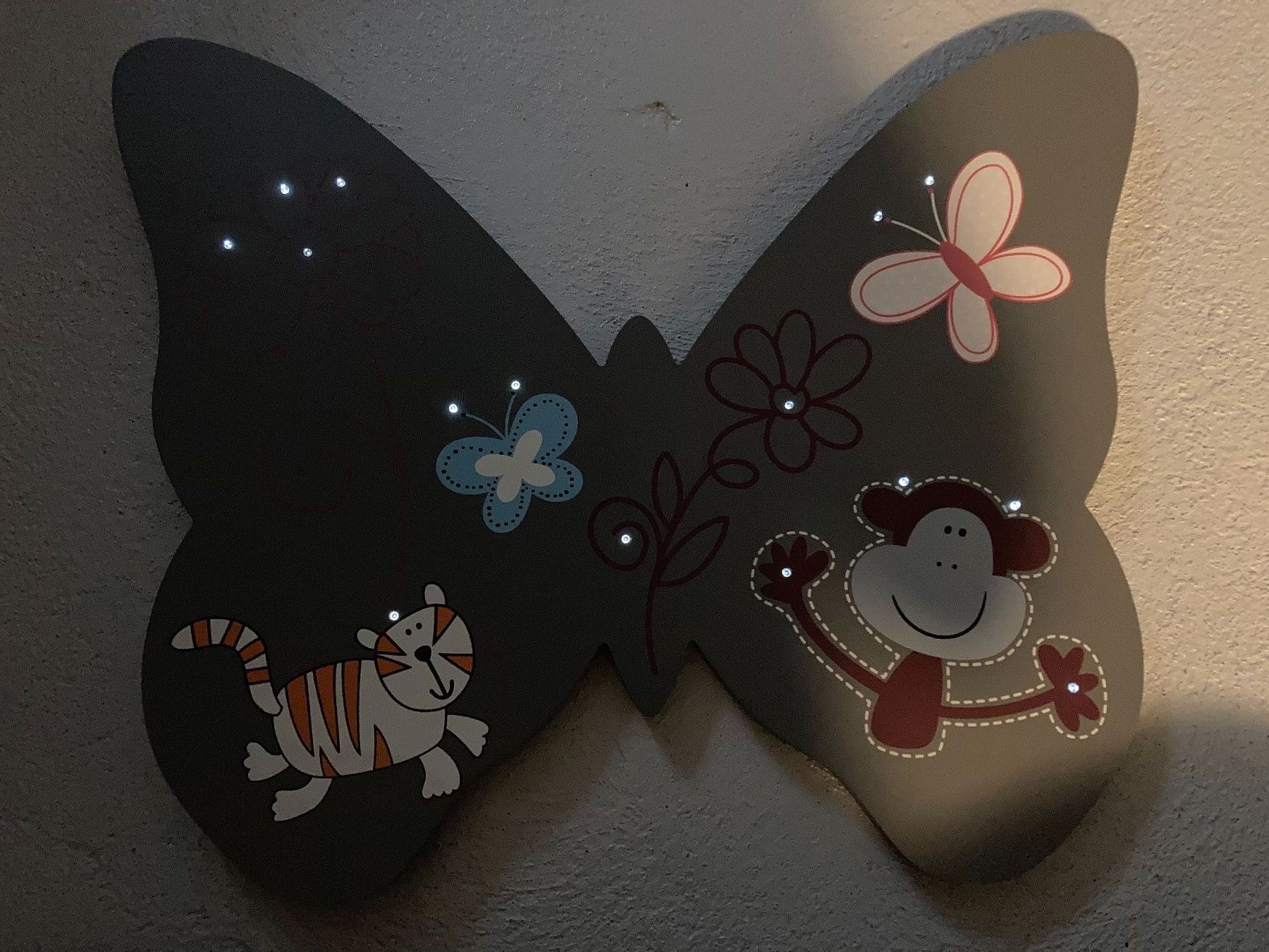 Tutte le decorazioni: Leuchtendes Wandbild Schmetterling – Usato da Waltenschwil venduto da MeKo8 2
