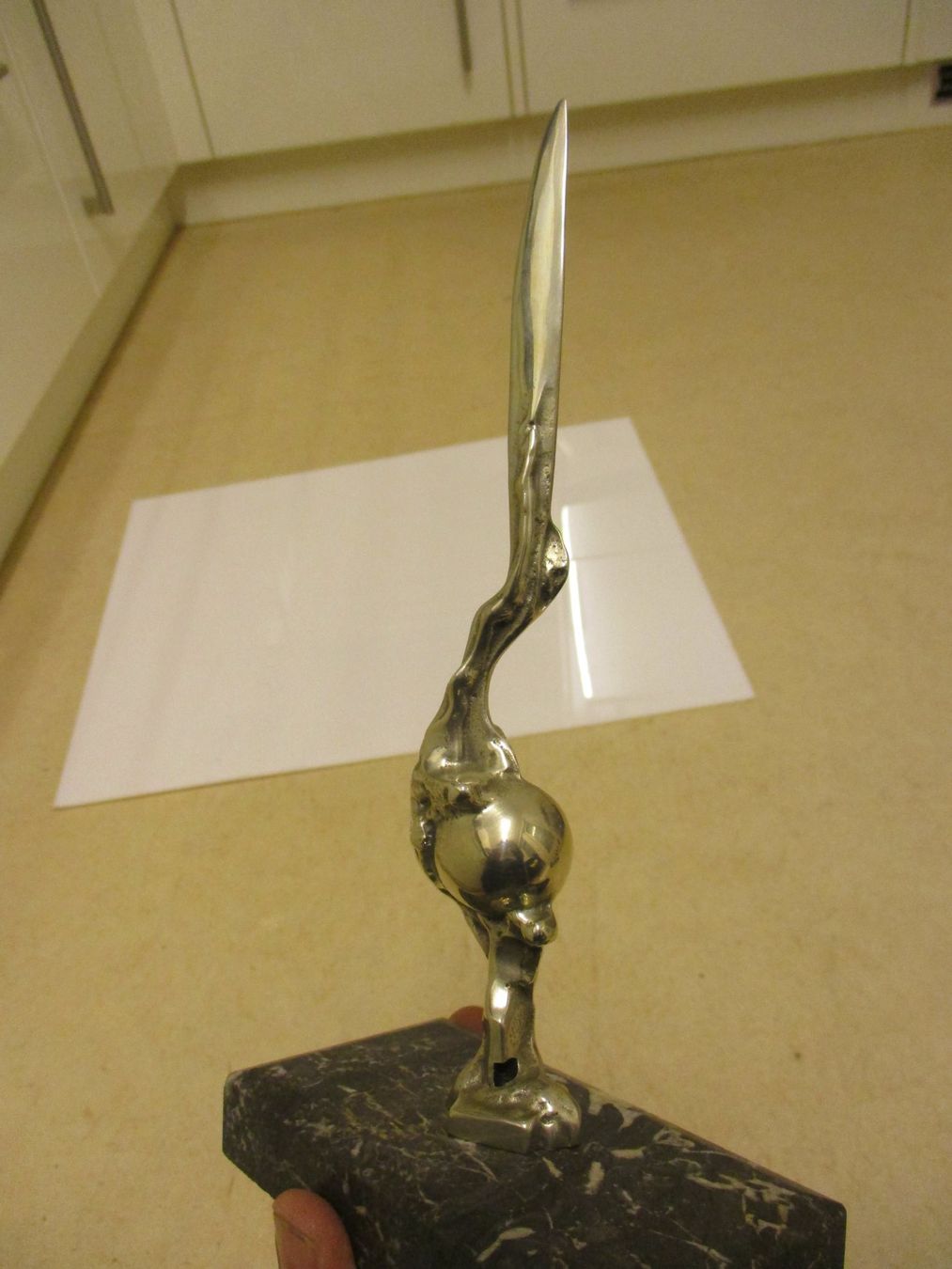 Sculture & Statue: Klein-Skulptur Kugel-Objekt BEAT BÖSIGER – Usato da Windisch venduto da Autogrammo 2