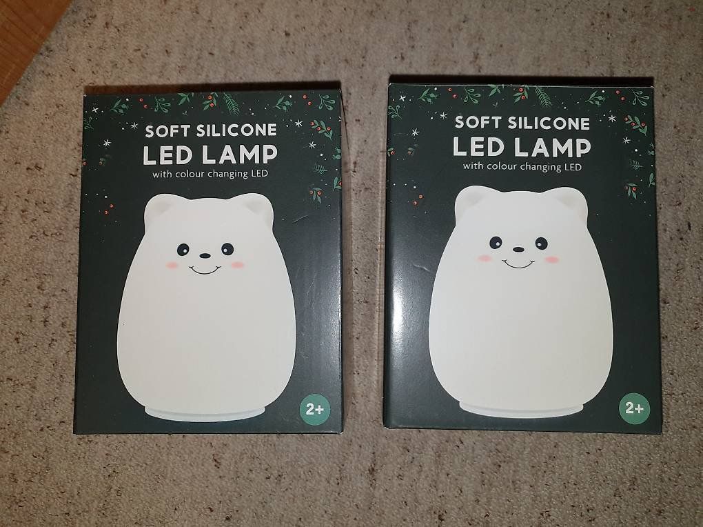 Lampes: 1Soft Silicon, LED Lampe, Software Silikon wechselnde Farben – Neuf avec emballage d'origine à Schönengrund par lia_t65g