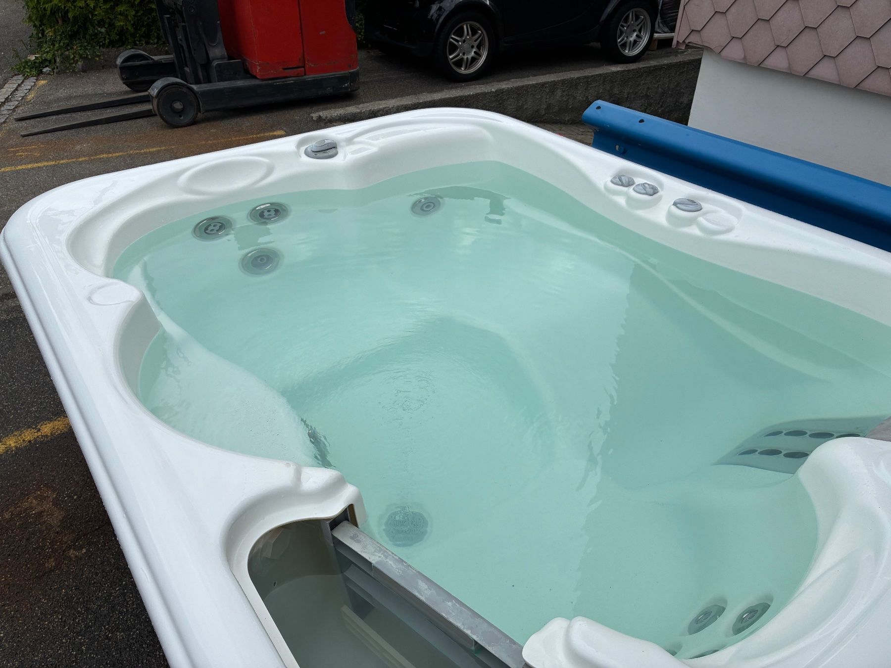 Whirlpool: Hotspring Whirlpool Jetsetter mit Garantie – Usato da Oensingen venduto da Spaoutlet-Oensingen 3