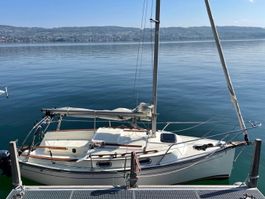 Segelboot ECLIPSE SL - Segeln mit Schattenbimini...