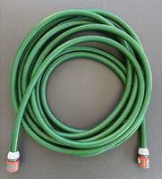 Gartenschlauch Gardena, 21mm, Länge 9m mit 2 Gardena Kupplu