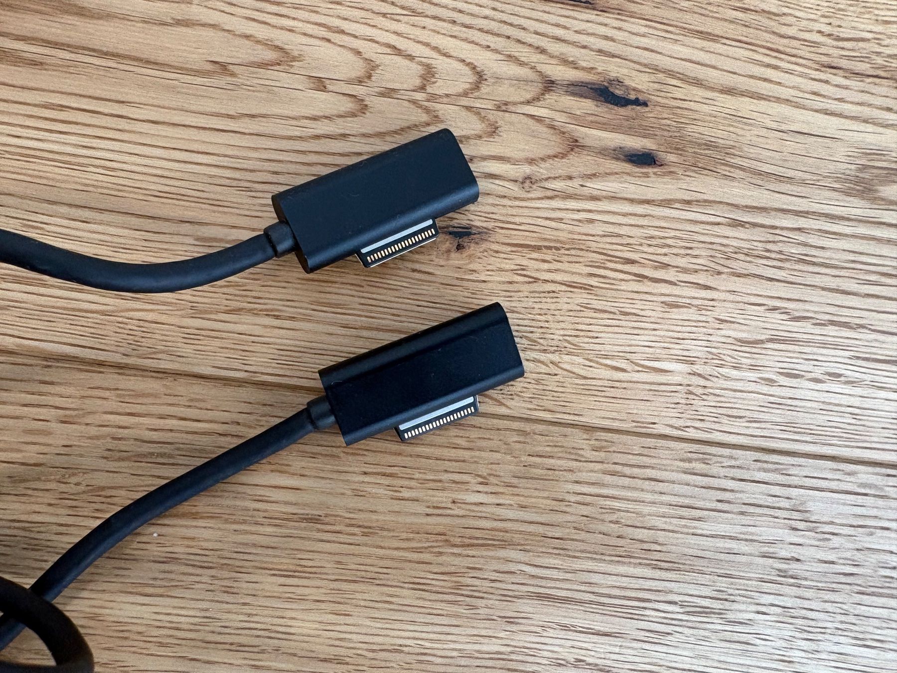 Microsoft Docking station: 2x Microsoft Surface Docking Station – Usato da Lausen venduto da sen_jm7c 7