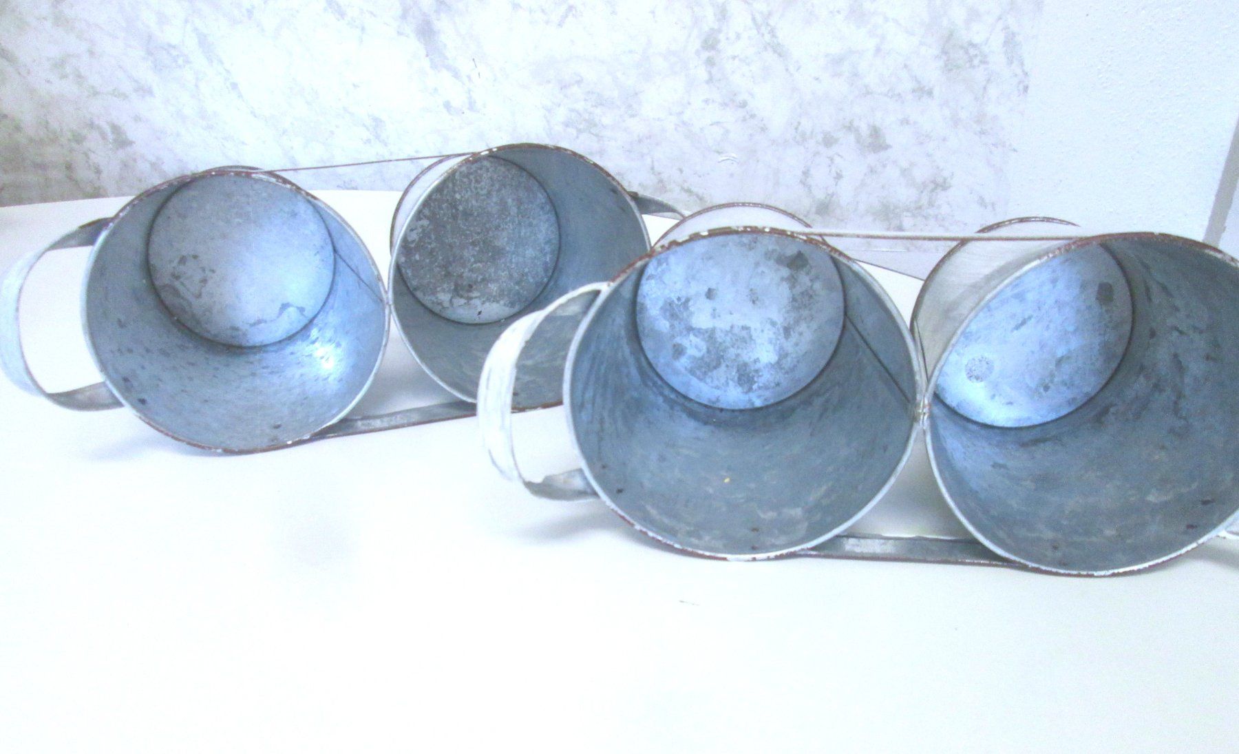 Vasi per fiori: 2 Blumentöpfe aus Aluminium – Usato da Sementina venduto da babucia 2