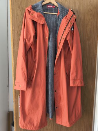 Regenmantel derbe Hamburg orange neuwertig ab CHF 1
