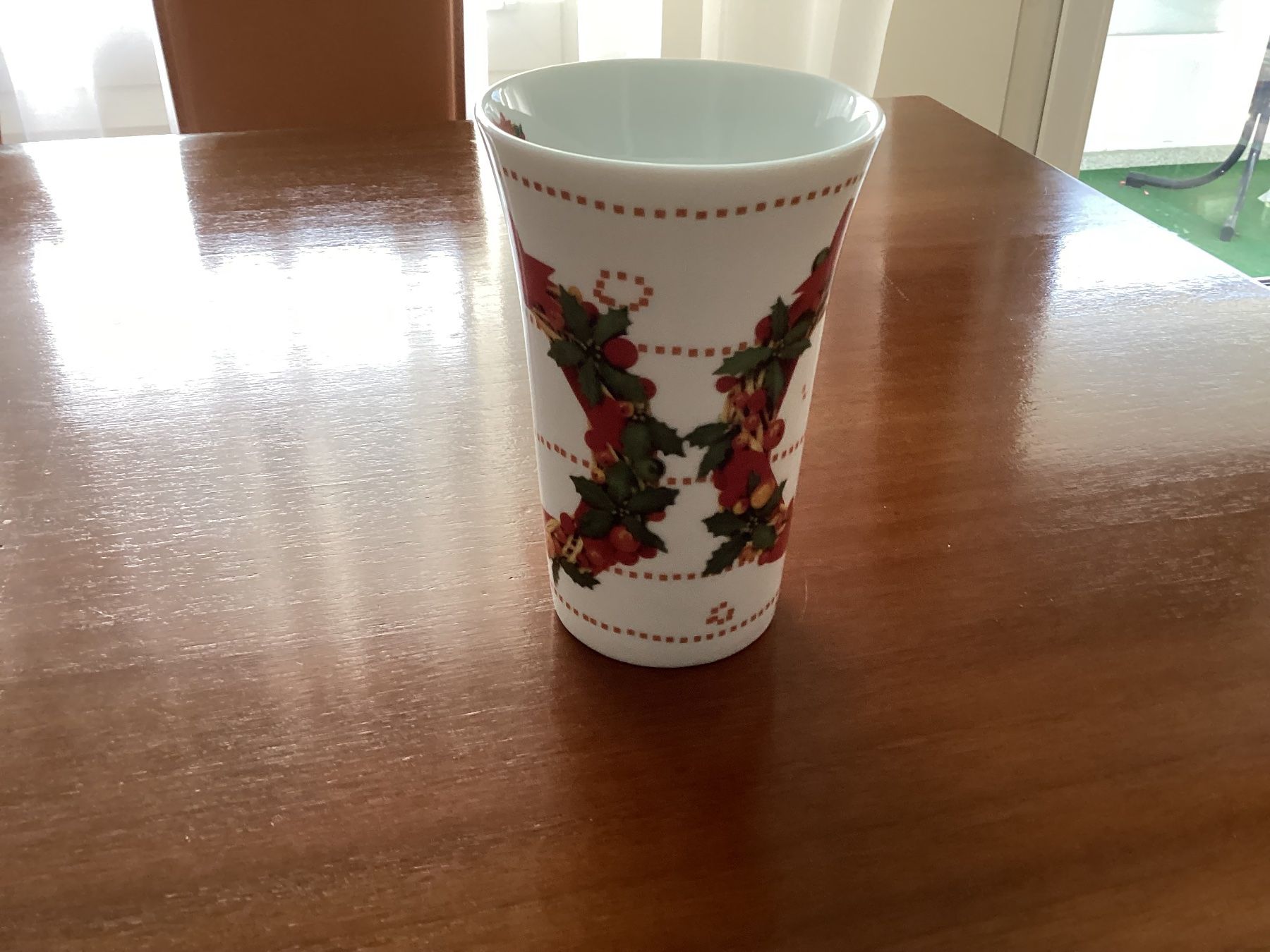 Tazze: Große Weihnachts - Tasse – Nuovo e nell'imballaggio originale da Lausanne venduto da Ulpet 1