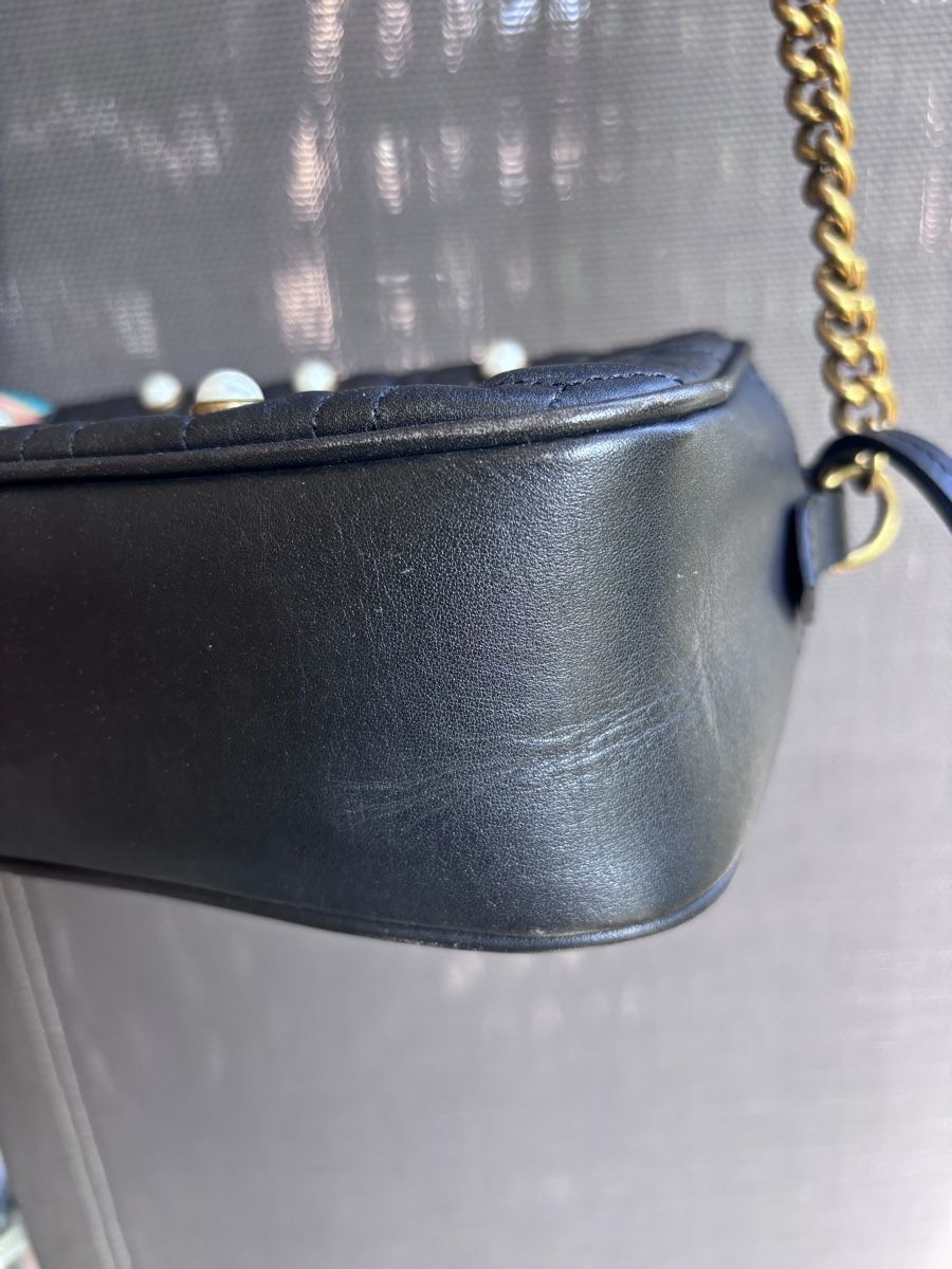 Gucci Sacs femmes: Gucci Ledertasche  mit Perlen – D'occasion à schaffhausen par schogdie 3