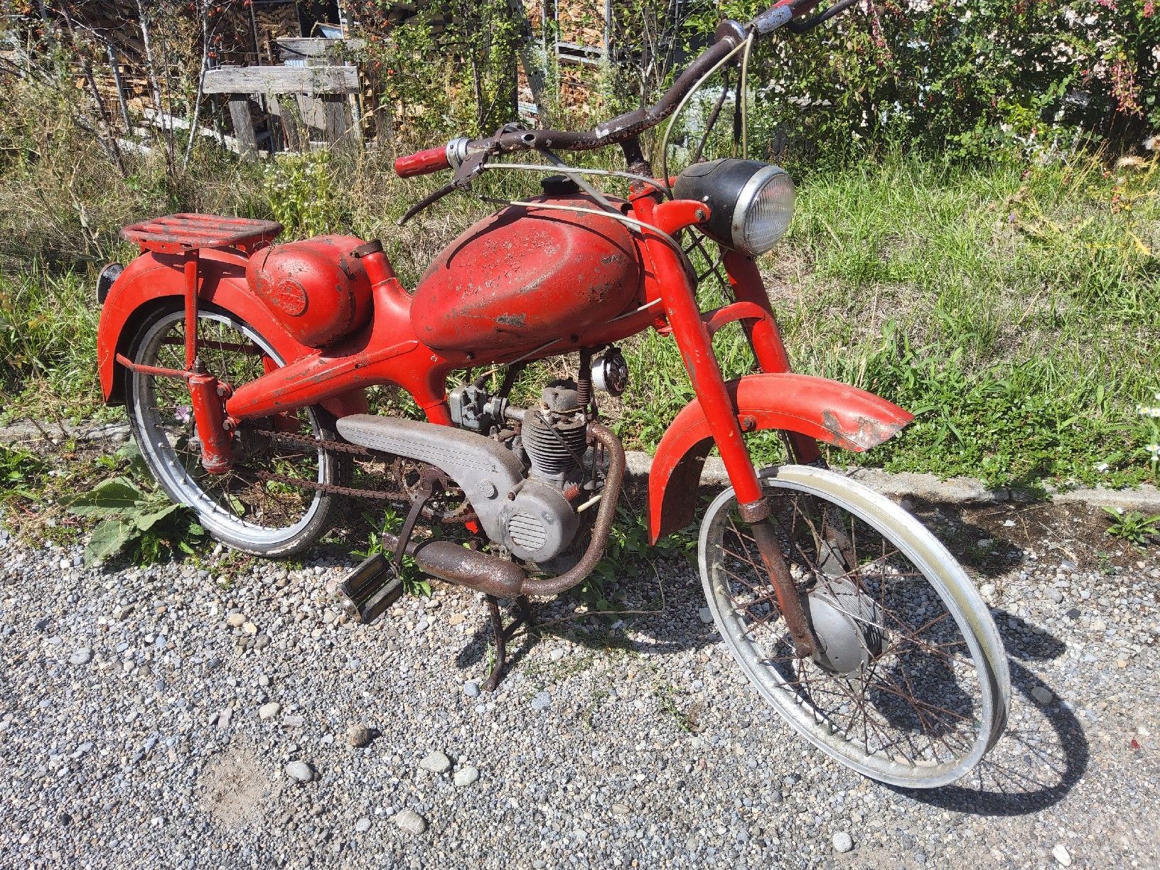Motom Cyclomoteurs: Mofa Motom – Défectueux à Schüpfen par ber_j6b6