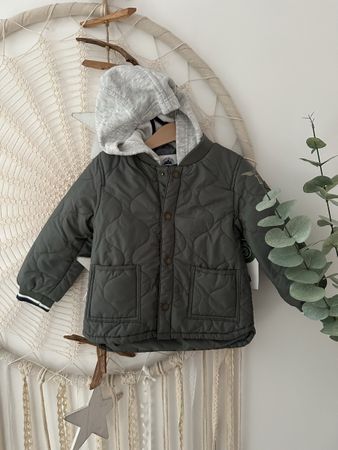 Steppjacke mit Kapuze, Khaki, Gr. 92 *NEU mit Etikett 