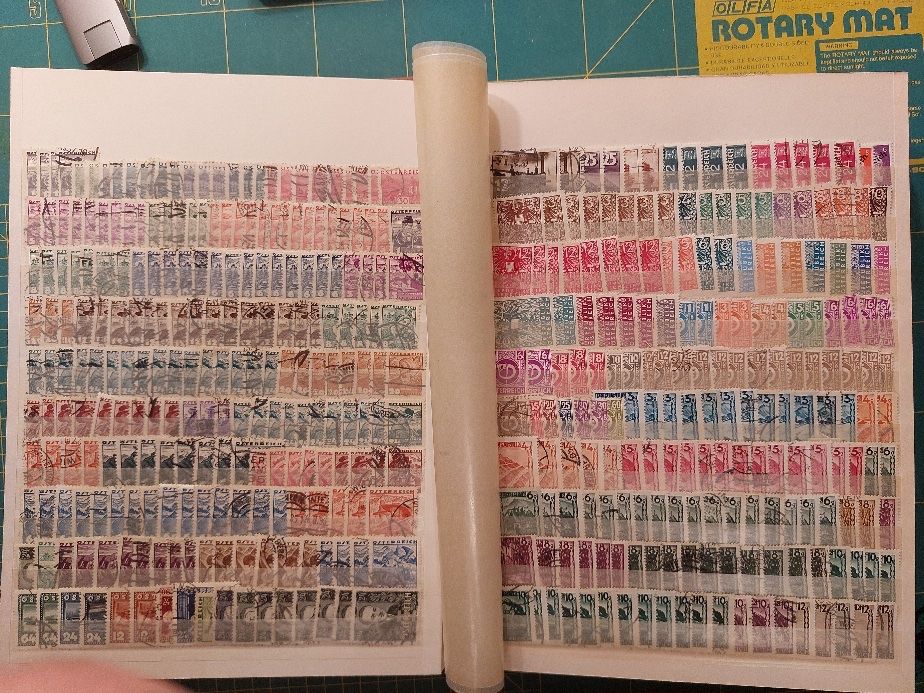 Tutti i francobolli: Briefmarkensammlung Österreich - 21 Doppelseiten übervoll – Usato da Bronschhofen venduto da Imsr 5
