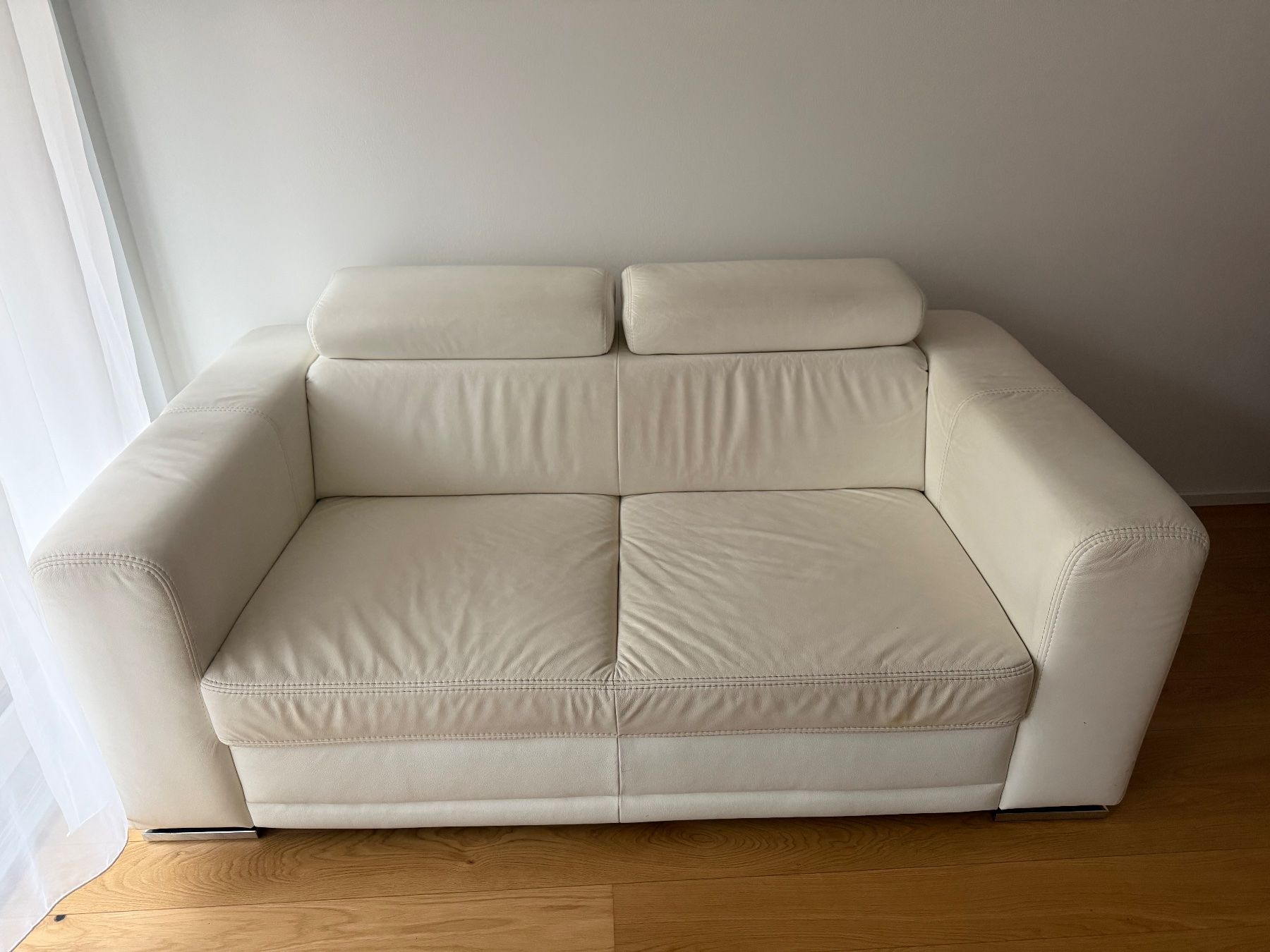Divani: Weisses Kunstledersofa – Usato da Visp venduto da sar_tln9