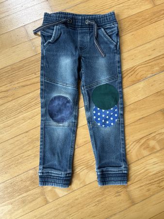 Lupilu Jeans Gr. 110, mit Flicken auf Knien