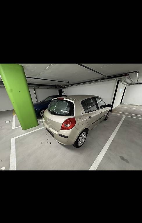 Automobili: Renault Clio 16V 1.4 – Usato da Zürich venduto da Dome1984 1