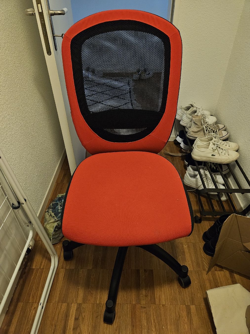 Chaises: Bürostuhl – D'occasion à Kilchberg ZH par tan_g9ny