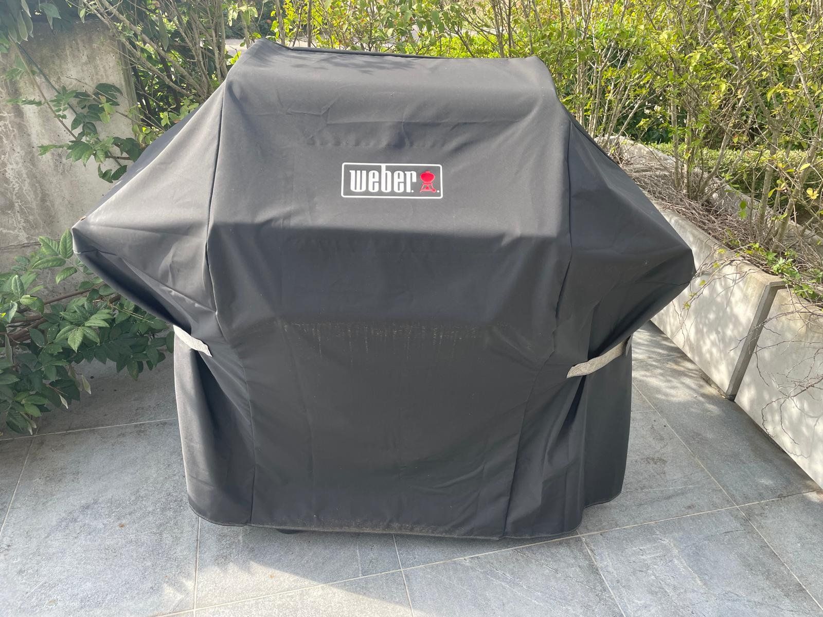 Weber Grills: Weber gas BBQ with cover – Gebraucht aus Givrins von alanhamer 2