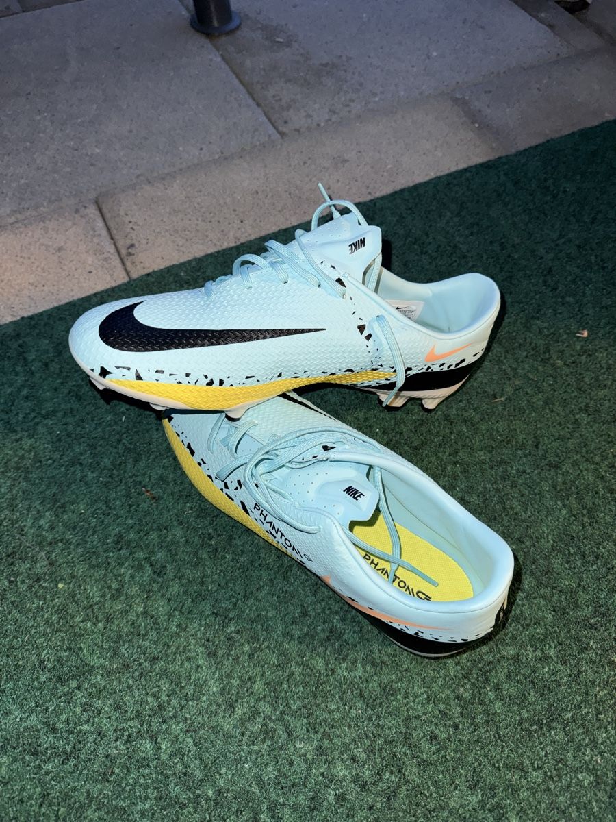 Nike Scarpe da uomo: Fussballschuhe Nike Phantom – Nuovo e nell'imballaggio originale da Effretikon venduto da val_ftv5