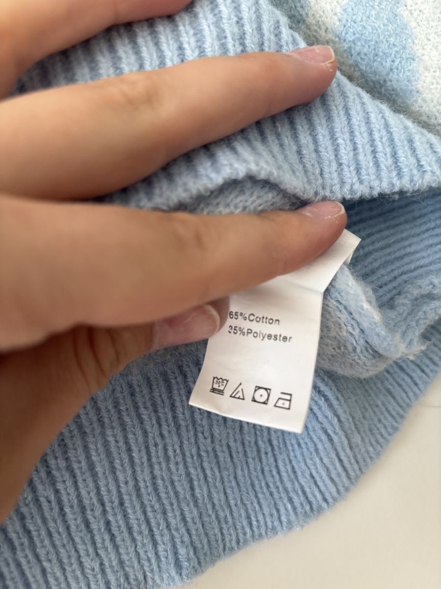 Maglioni & Felpe: No name sweater – Usato da Zürich venduto da Flo021000 1