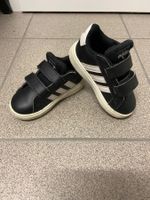 Sneaker Adidas 21