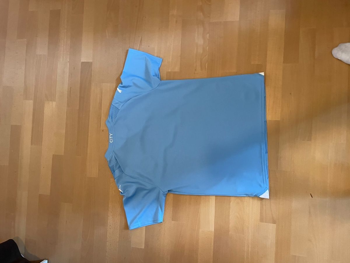 Puma Canottiere & Pantaloni: Orginal Manchester City Trikot – Nuovo (secondo la descrizione) da Zürich venduto da Alpina10 1