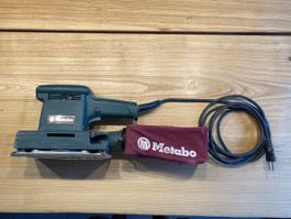 Metabo Schwingschleifer Sr 226 mit viel Schleifpapier