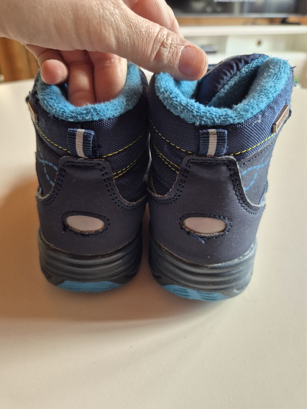 Scarpe per ragazzi: Winterschuhe gebraucht 28 – Usato da Wynigen venduto da La_Talpa 1