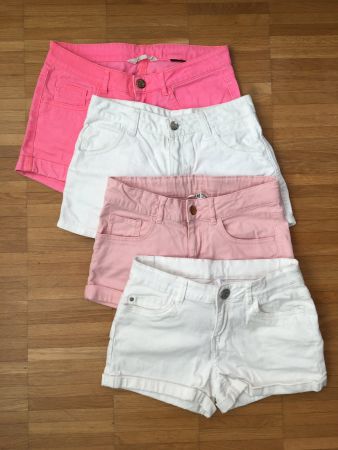Shorts-Paket (Gr. 152/164) & eine Gratis dazu