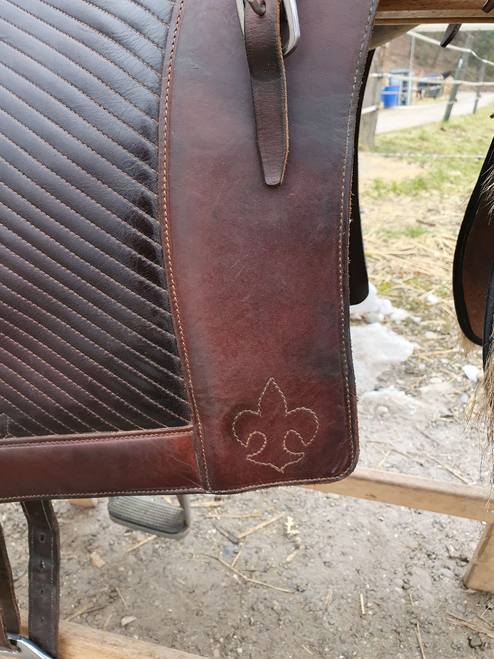 Selle & Accessori: Worker Sattel – Usato da Aarau-Rohr venduto da Goja6 6