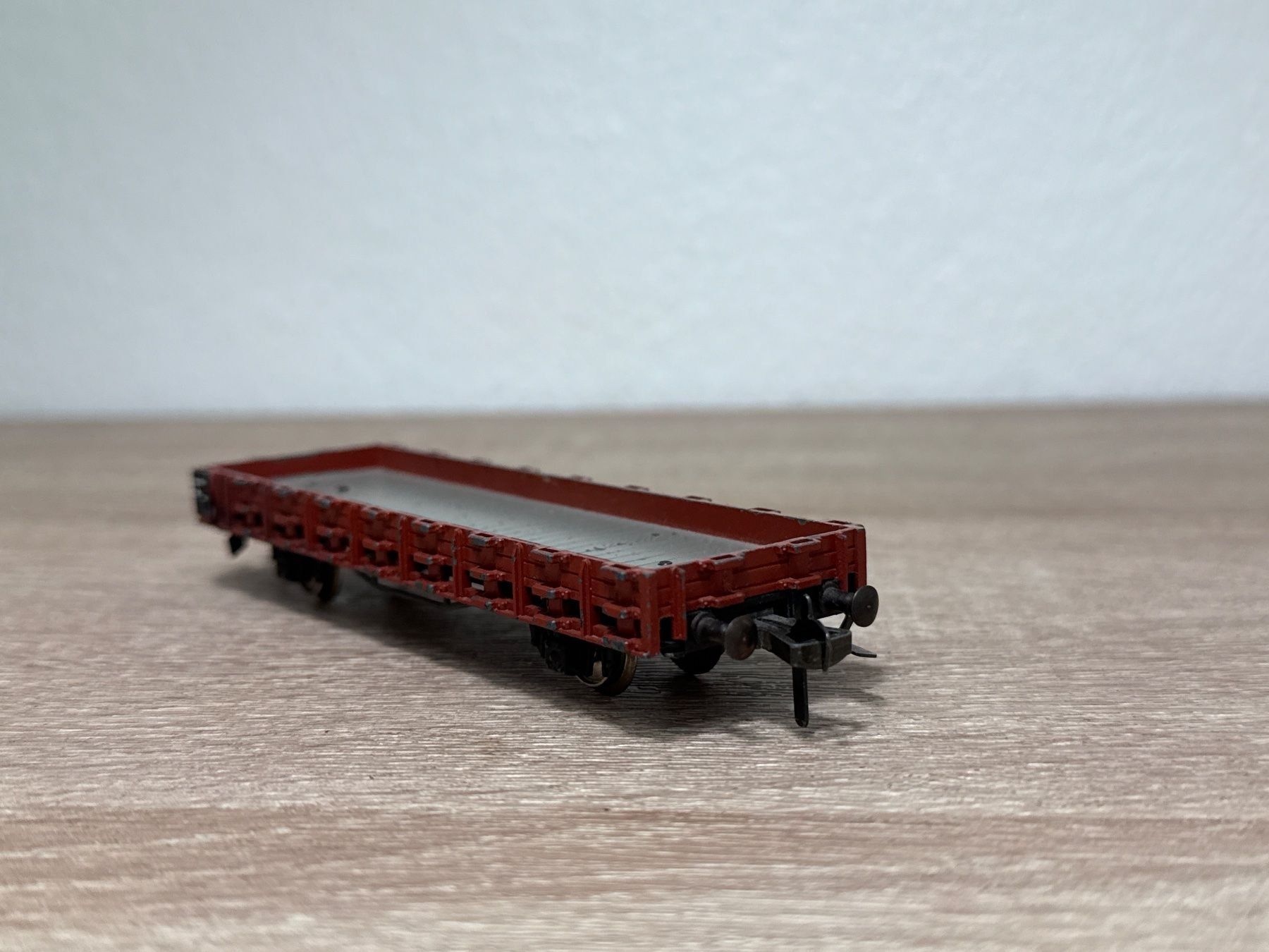 Fleischmann Modellini di ferrovie: Fleischmann Güterwagen H0 (282) – Usato da St-Aubin-Sauges venduto da Lo_Go 3