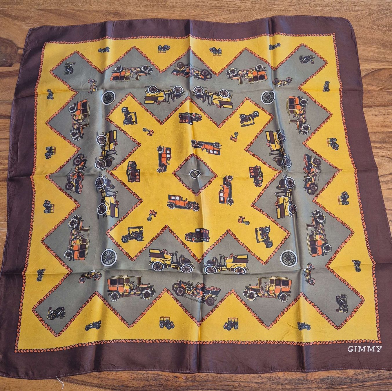 Foulard & Sciarpe: Seidentuch Oldtimer-Motiv, Gimmy – Usato da Bern venduto da Isabelle20