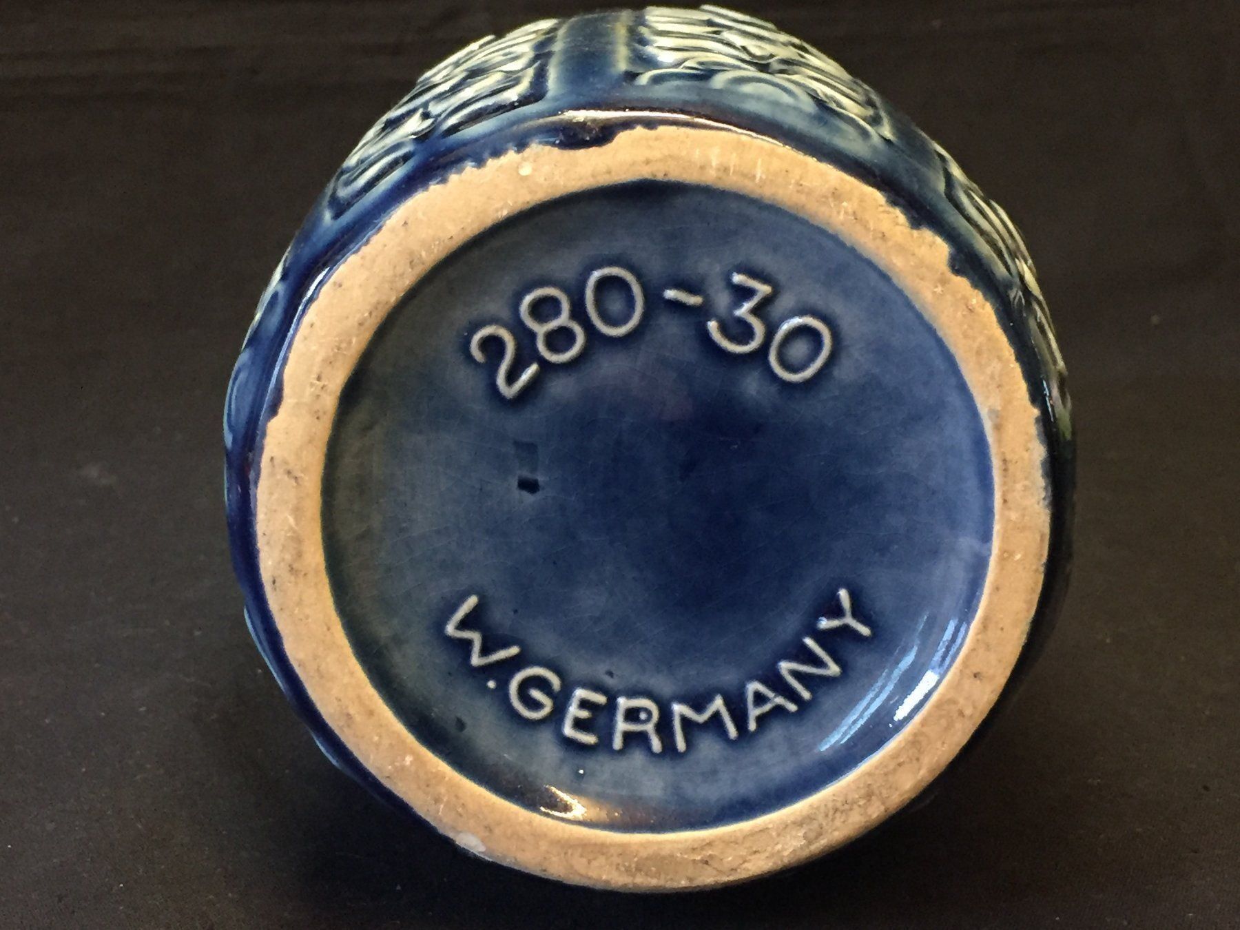 Vasen & Gefässe: Vintage Mid Century Keramik Vase – Gebraucht aus Schaffhausen von vintageville 7