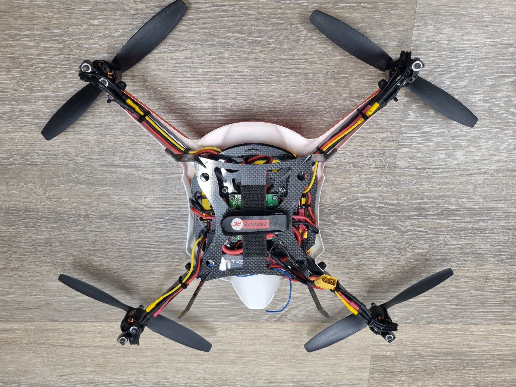 Modellismo RC: 3D Multicopter EncoreRC Invertix 400 – Usato da Villigen venduto da Tilt 2