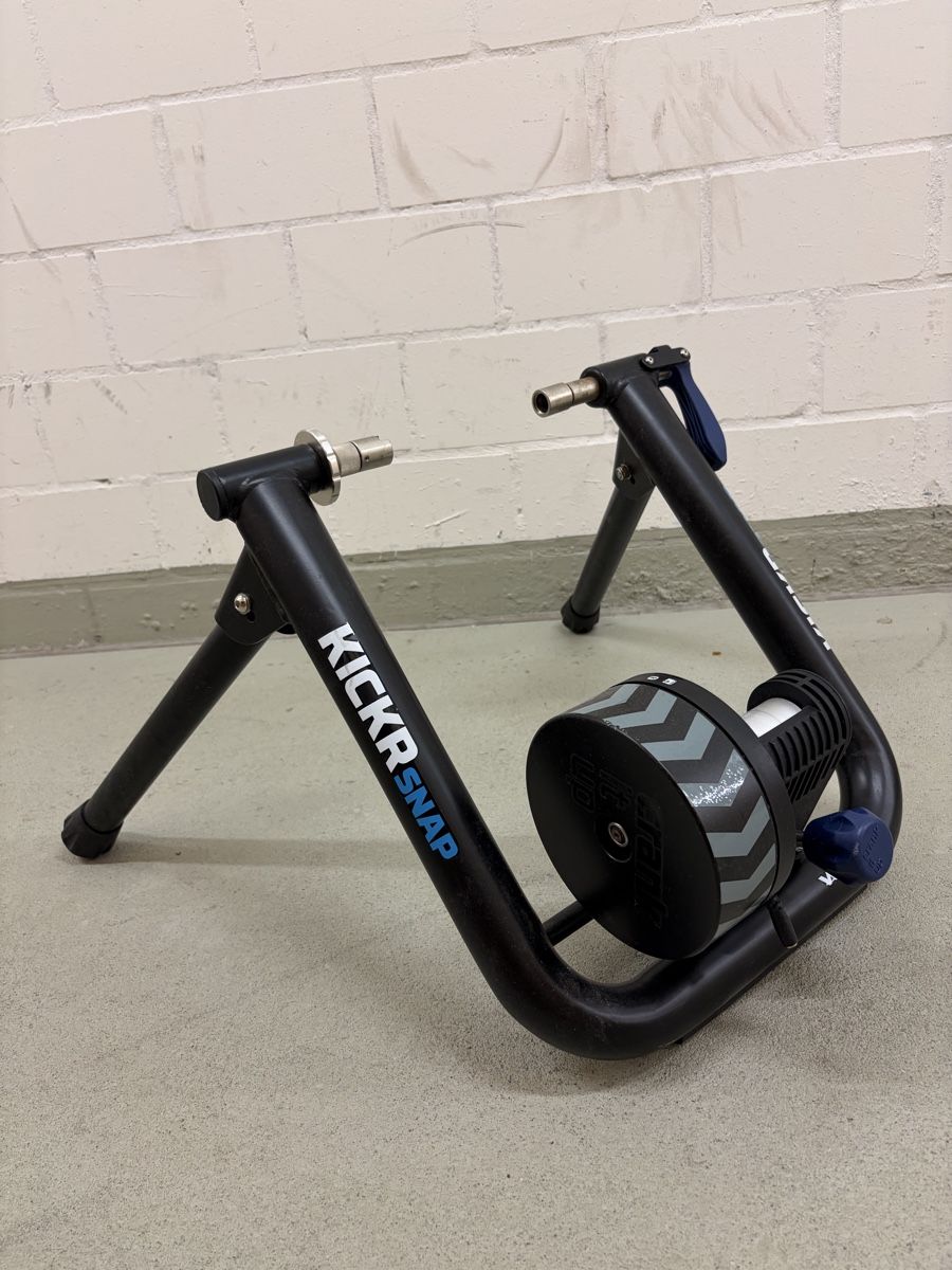 Wahoo Hometrainer: Wahoo KICKR Snap Rollentrainer – Gebraucht aus Luzern von Mariot1991