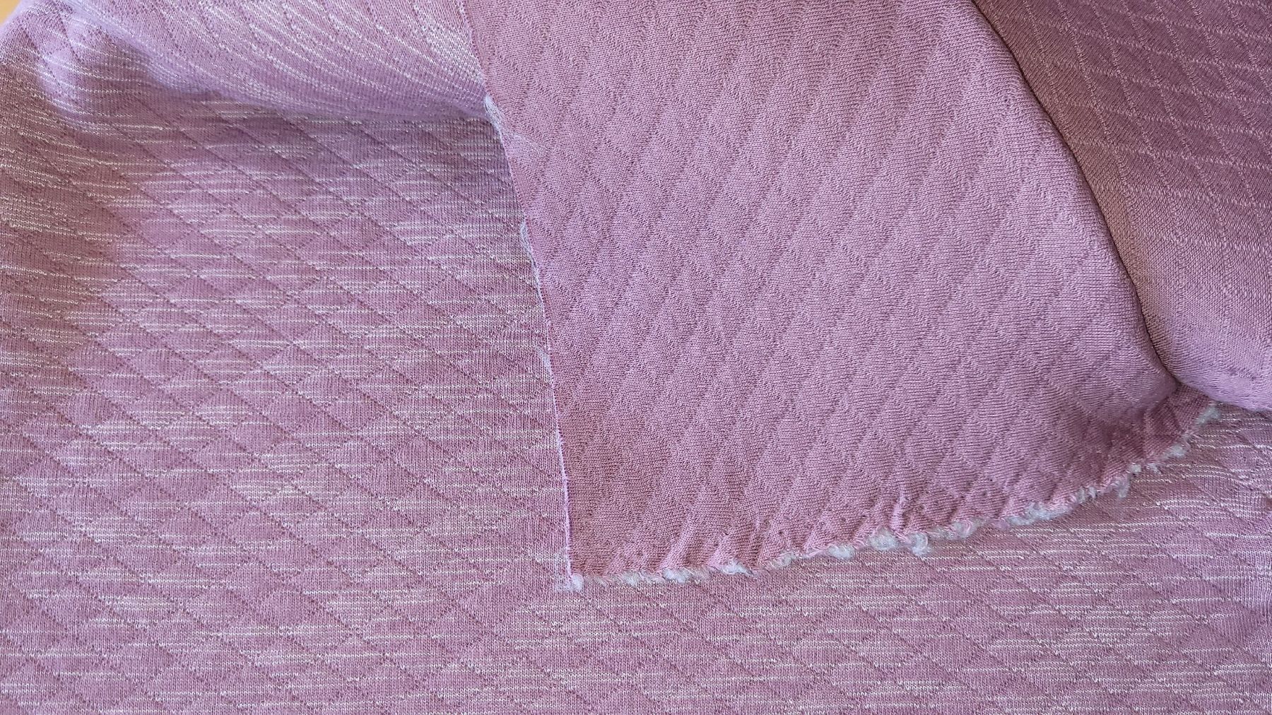 Tessuti: Doubleface Step-Jersey lila-meliert – Nuovo (secondo la descrizione) da Madiswil venduto da fabrics 1